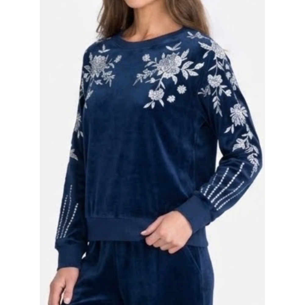 Johnny Was Velour Leona Sweatshirt XS Blue EUC Embroidered Boho Cottage Core